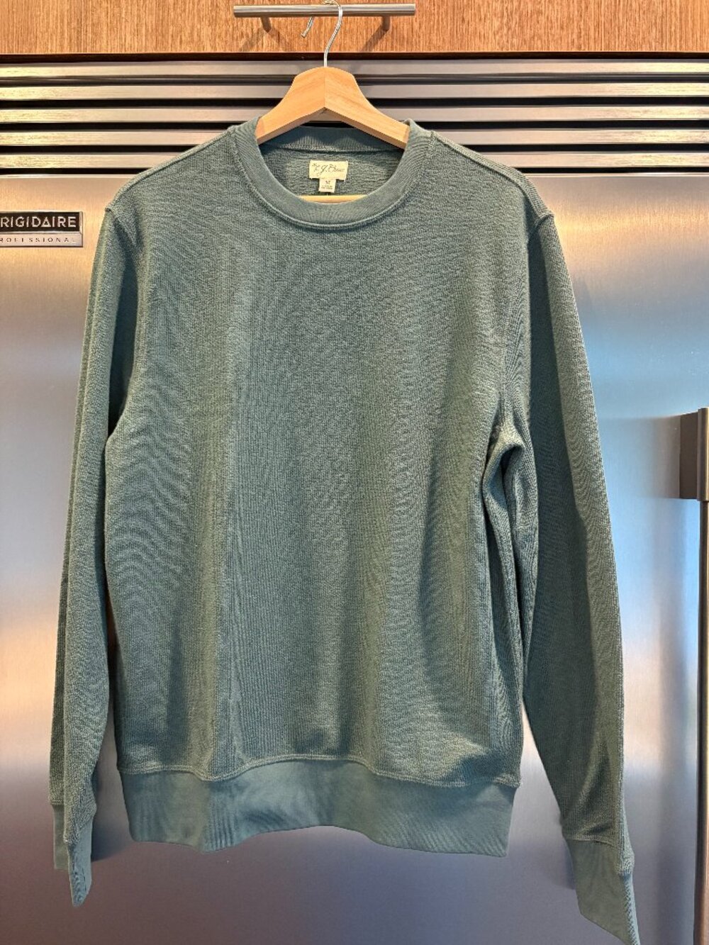 New Mens J. Crew Green Cotton/Polyester Pullover Size Medium.
